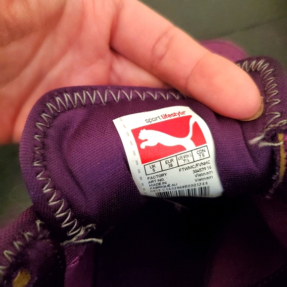 Purple puma sneakers - Picture 3 of 3
